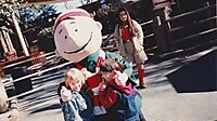 1990-12-24 Knotts Berry Farm 10.jpg